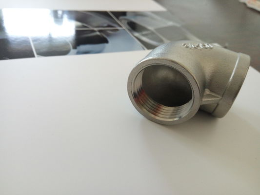 Сталь углерода выковала штуцеры ASME B16.11 3000# продело нитку штуцер выкованный SS