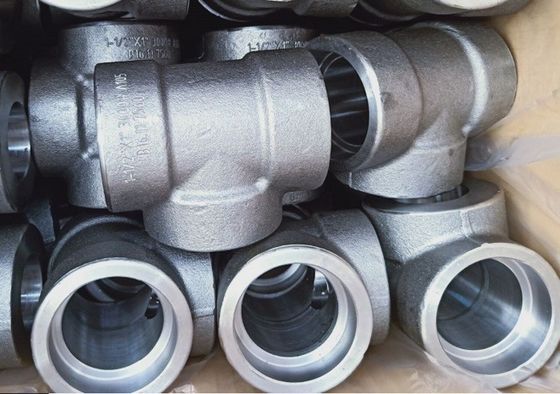Локоть ASME B16.11 A105 3000 Lbs гнезда сваривая продетый нитку штуцер кованой стали